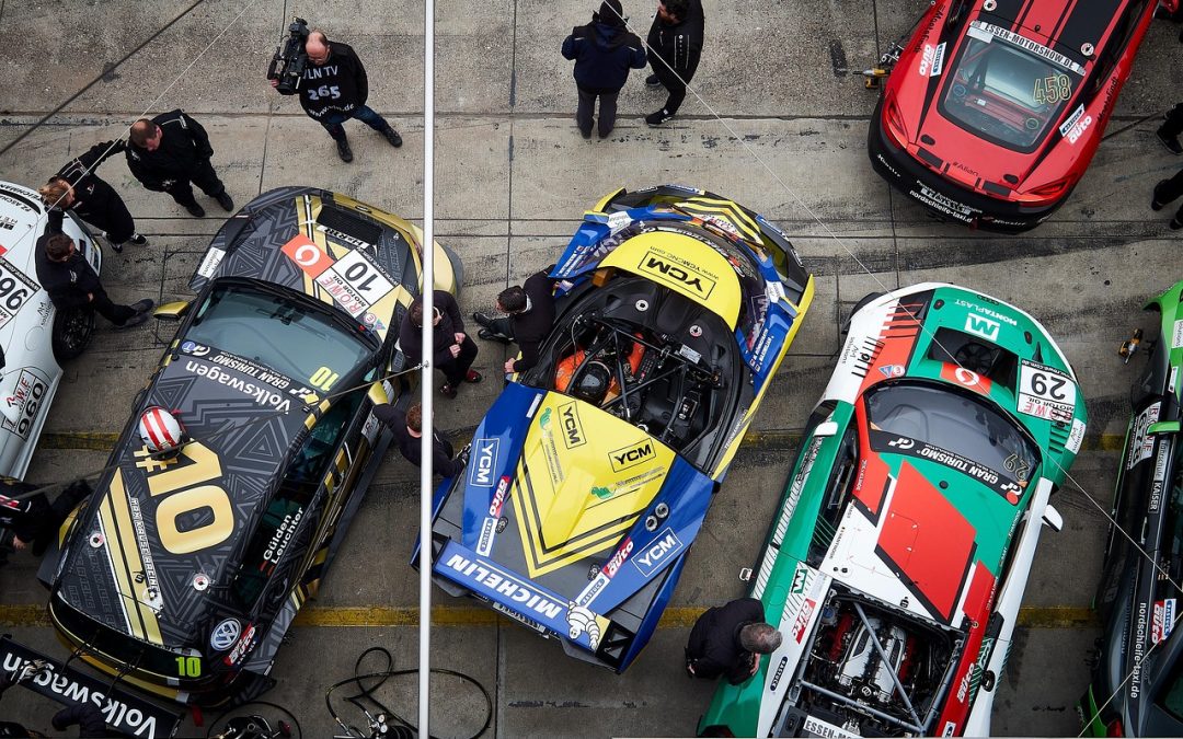 Penyemprotan Disinfektan di Sekolah